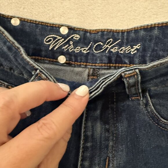 Wired Heart Little Girls Flare Bell Bottom Blue Jeans Size 5 NWT - Picture 3 of 8